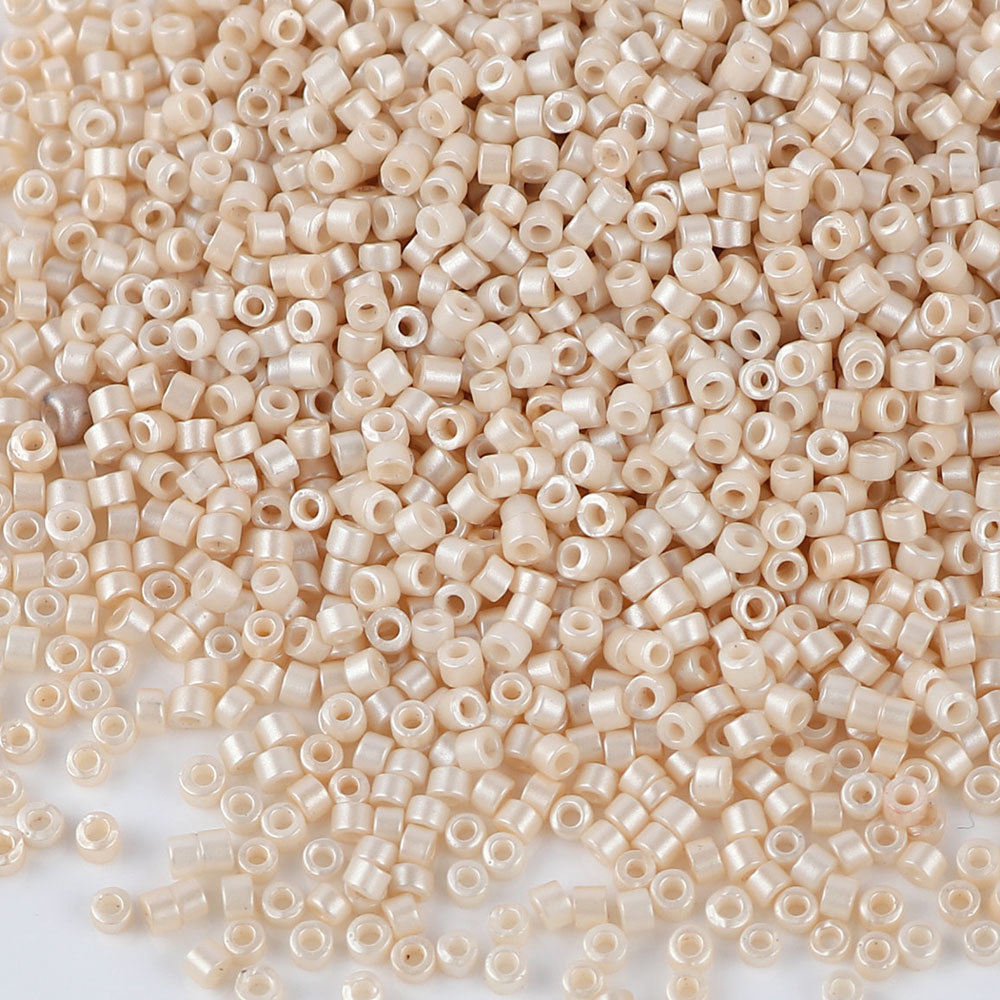 840 pçs 1.6mm japão opaco cor sólida contas de vidro 11/0 uniforme cilíndrico solto espaçador contas de semente para fazer jóias diy costura: Rosa