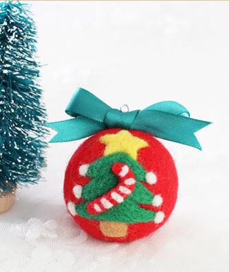 Ball ornaments set wool needlepoint kit wool felt needle felting Phone rope craft needlecraft DIY handmade: Christmas tree