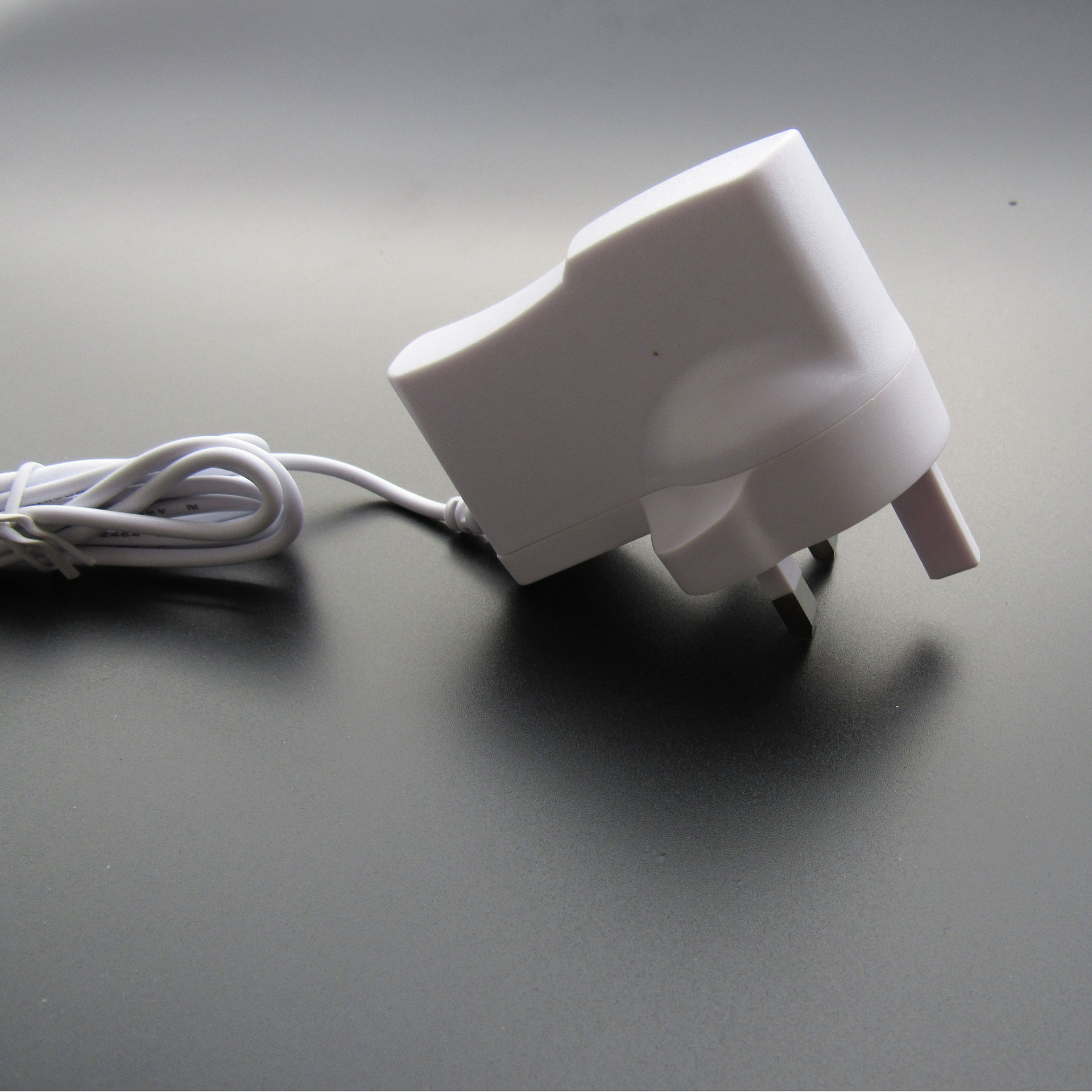 UK Standard 24 V 500mA Weiß Energie Adapter PSE Zertifiziert Zauberstab-montiert Energie Adapter XXF