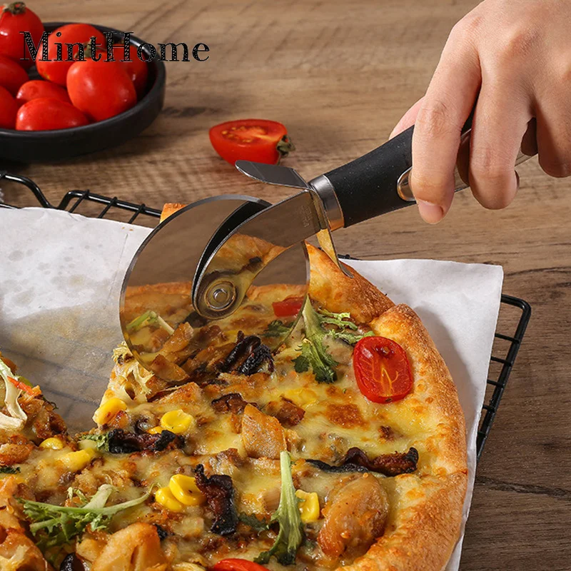 Roestvrijstalen pizzamesschep Pizzataart Pizza Roller Mes Driehoek Schop Mes Keukengereedschap