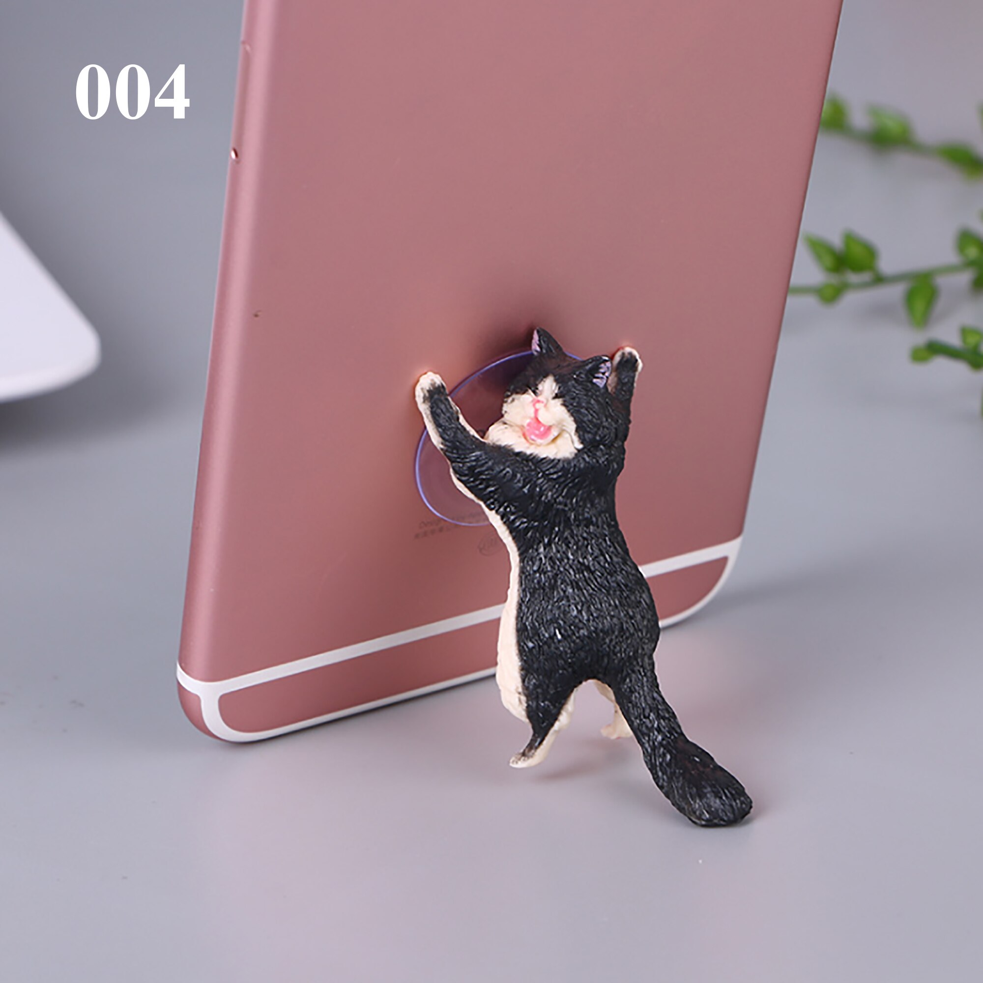 6pcs Small desk Suction Cup Mount Desktop sceen Stand Tablets holder Desk Sucker Animal phone screen Holder: 004 cat