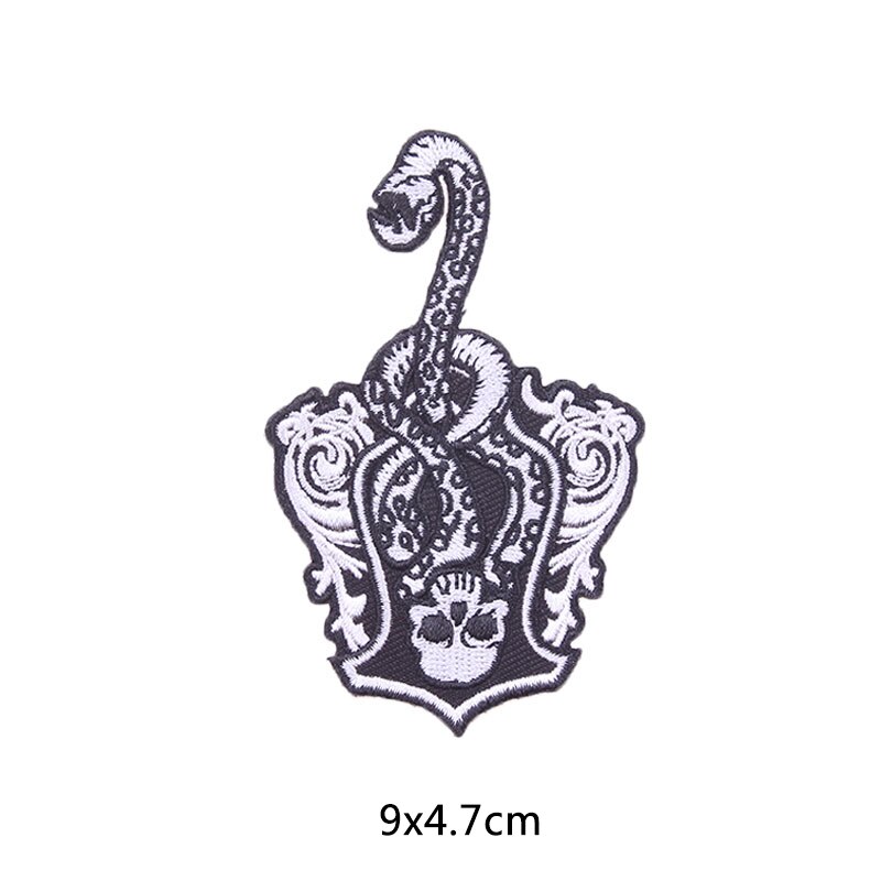Ijzer Op Patches Voor Kleding Punk Schedel Tshirt Sticker Naaien Toepassingen Voor Kleding Rugzak Stof Geborduurde Patch: PE4292CT