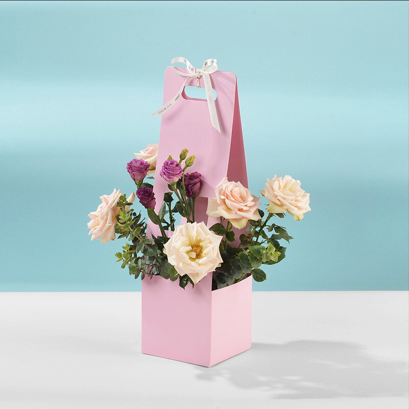 Portable Foldable Flower Box Waterproof Paper Packing Bag Florist Fresh Flower Carrier Bag Handmade Bouquet Basket Wedding