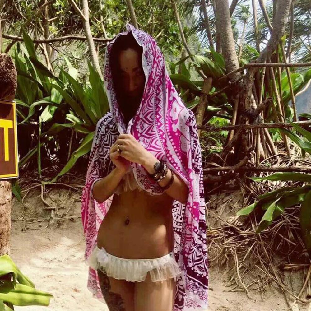 Retro Blommig Hippie Boho Sommar Strandhandduk Yogahandduk Väggmatta Mandala Indisk Gradient