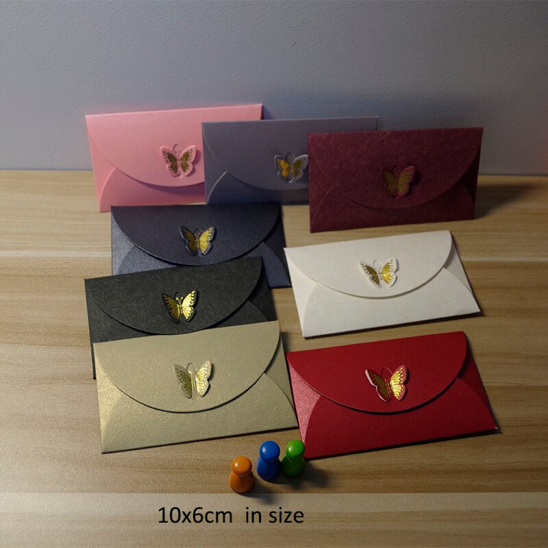 100 pçs/lote 10x6 cm 250gsm embrassed Bonito de ouro Borboleta Clasp Envelopes/Convite da Festa de casamento, coisas Vip cartões, Namecards