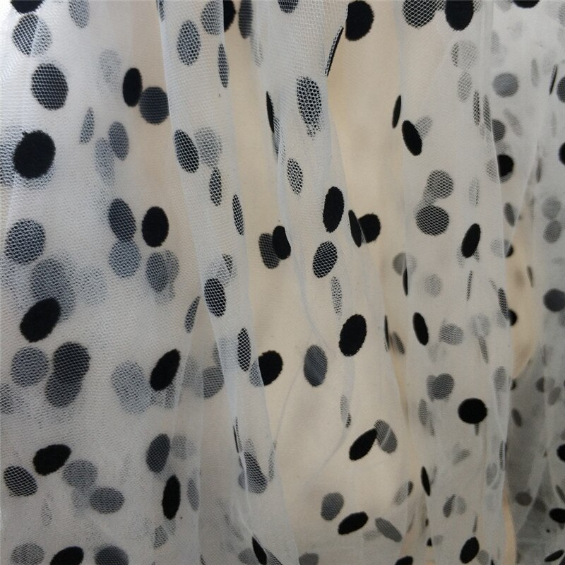 Retro-stijl zwarte stippenprint tule kantstof afrikaanse sluier zachte mesh tule net voor trouwjurk/tutu blouse: Gebroken witte tule