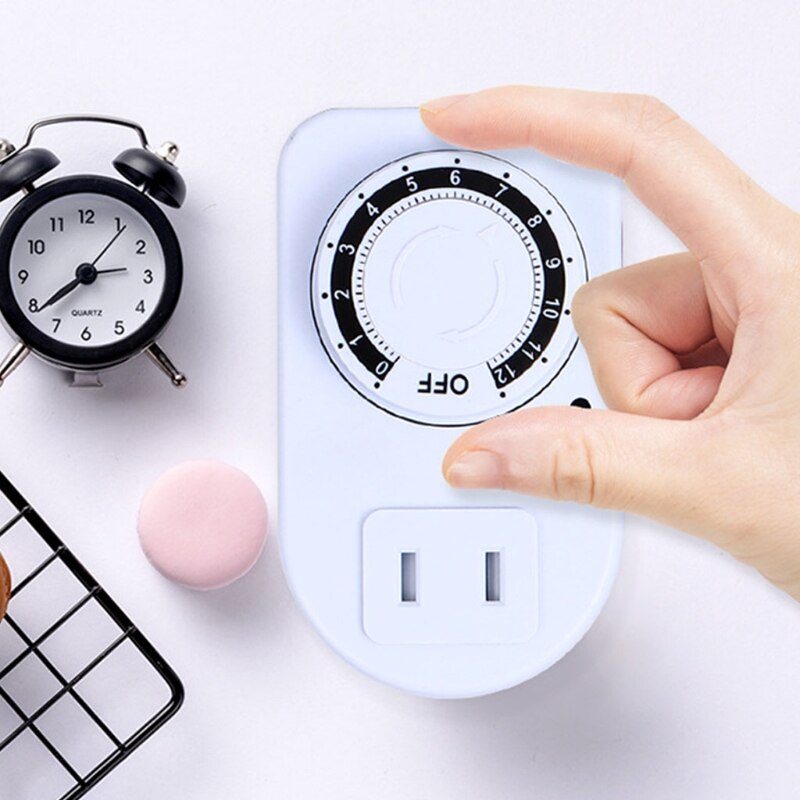 12/24 Hour Plug-in Mechanical Electric Outlet Timers Switch Programmable Indoor Compatible with Lamps Fans Xmas String