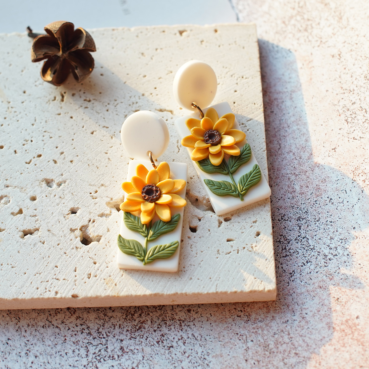 Moda alla moda Pasqua grappolo tropicale Fiori Nido d'uovo Multi forme Orecchini fatti a mano in argilla polimerica per accessori da donna Regalo: arancia