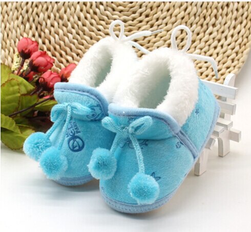 Vinter blød sål prewalker krybbe plys støvler søde nyfødte baby børn pige sko: Blå / 13-18 måneder