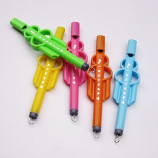 Muzikale Plastic Willekeurige Kleur Thuis Leuke Kleine Draagbare Kinderen Vroege Onderwijs Fluit Speelgoed