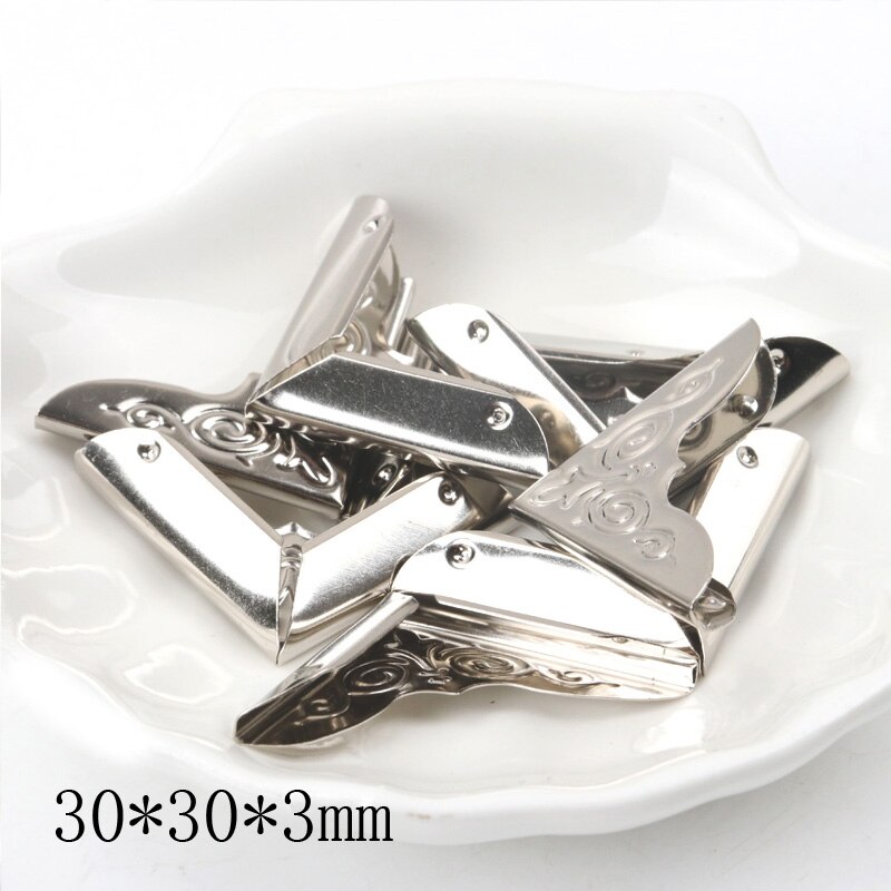 Metallhörn för böcker scrapbooking fotoalbum menyer hörnskydd metallhantverk diy ornament 30 x 30 x 3mm 20 st