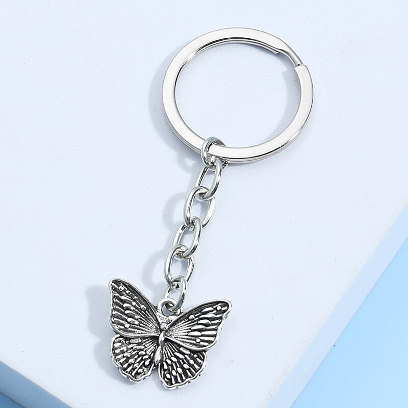 Lovely Butterfly And Flower Keychain Animal Garden Key Ring Metal Key Chains Fit Women Men DIY Car Hanging Jewelry Handmade: E3244
