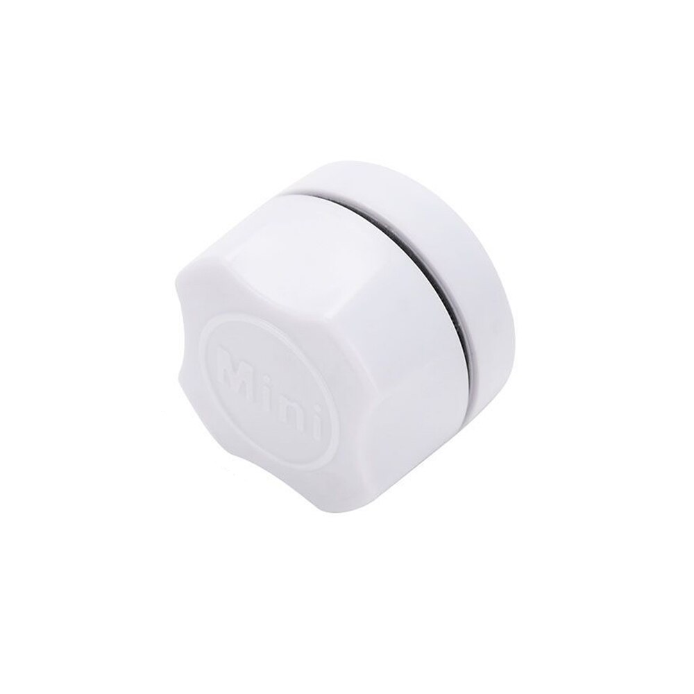 1PCS Aquarium Fish Tank Magnetic Floating Brush Glass Cleaner Washer Tool Window Aquarium Fish Tank Cleaning Tool Magnetic Brush: white