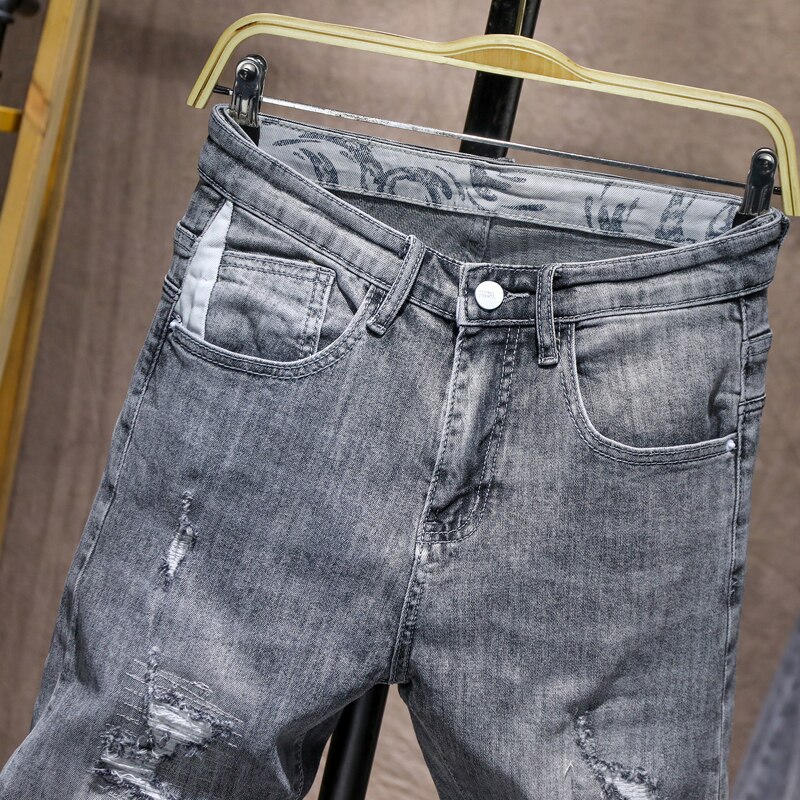 Herre ripped skinny jeans grå lyseblå elasticitet high street wear hip hop patchwork biker jeans mandlige denim bukser flosset homme