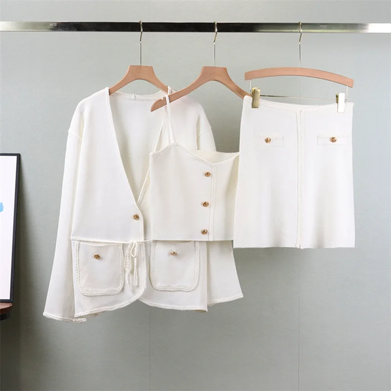 Tredelt sett streetwear strikket søte dame genser cardigan + kamisole + skjørt sett strikket 3 deler kommode ensemble femine: Hvit