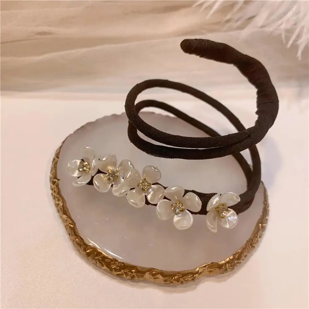 Women Easy Hair Bun Maker Floral crystal Donut Updo Hair Stick DIY Plate Hair Bendable Hairband Chignon Hair Accessories: plum