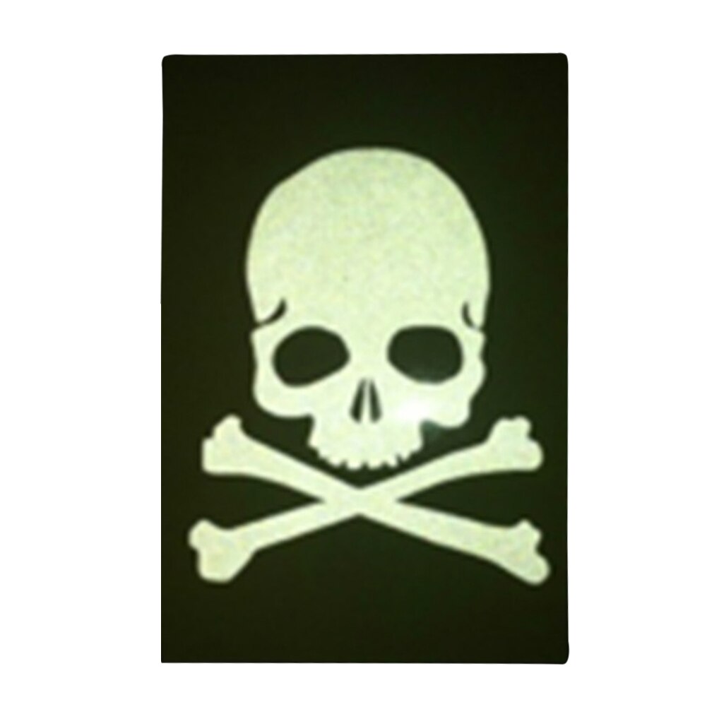 Bike Reflective Sticker Skull Fluorescent Bicycle Stickers Fixed Gear Mountain Bike Skeleton Decals Helmet Bicycle Accessories: Silver