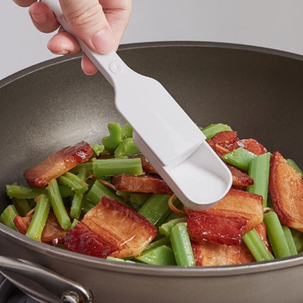 Multi Purpose Measuring SpoonsWith scale Baking Accessories Removable Slide Cover Measuring Kitchen Gadgets