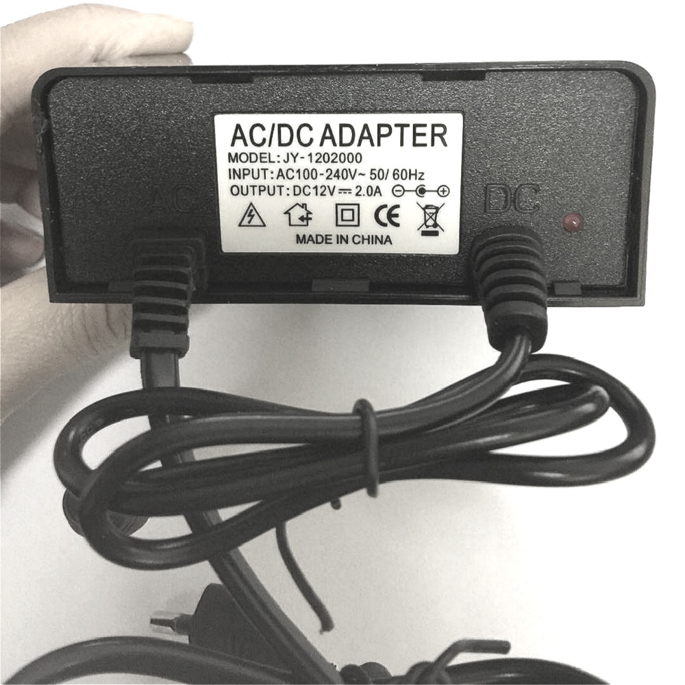 Output  dc12 v 2a ac/dc adapter input  ac100-240v 50/60hz 2000ma strømforsyning eustik to kabler udenfor regntæt