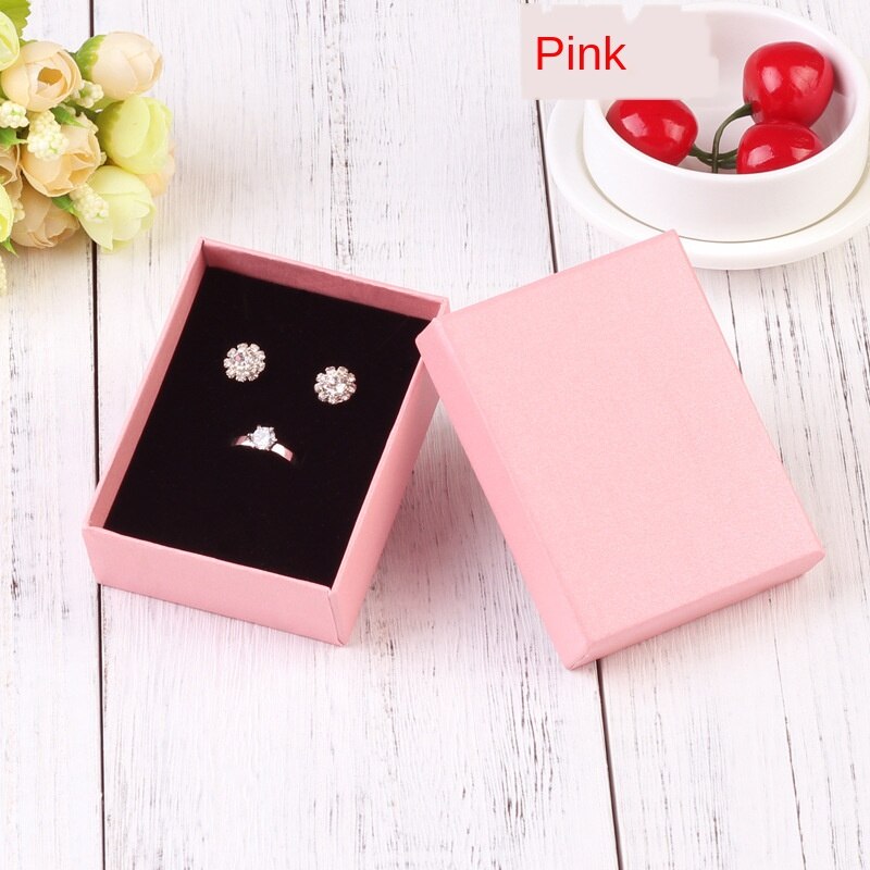 Vierkante Sieraden Doos 7X9X3cm Ketting Ring Box Voor Sieraden Multi Kleuren Sieraden Verpakking Geschenkdozen Oorbel Display Zwart Roze: pink