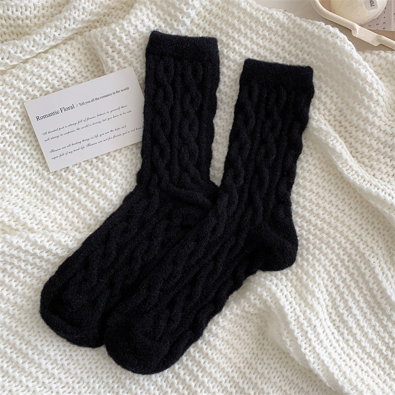 Calcetines cálidos para mujer, japonesa de invierno, calcetines mullidos de Color sólido para niñas, calcetines gruesos y bonitos para el hogar, calcetines suaves Kawaii para otoño: Negro