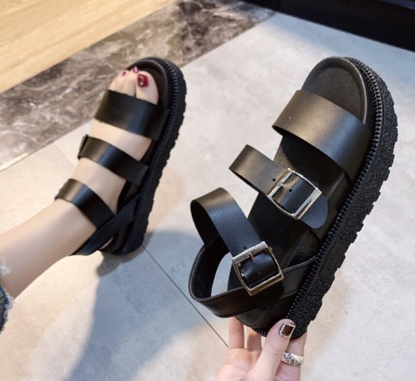 Sandalias de plataforma plana para mujer, zapatos planos para caminar de estilo gladiador con cuero suave de punta abierta y tacón con cuña, adecuados para el verano