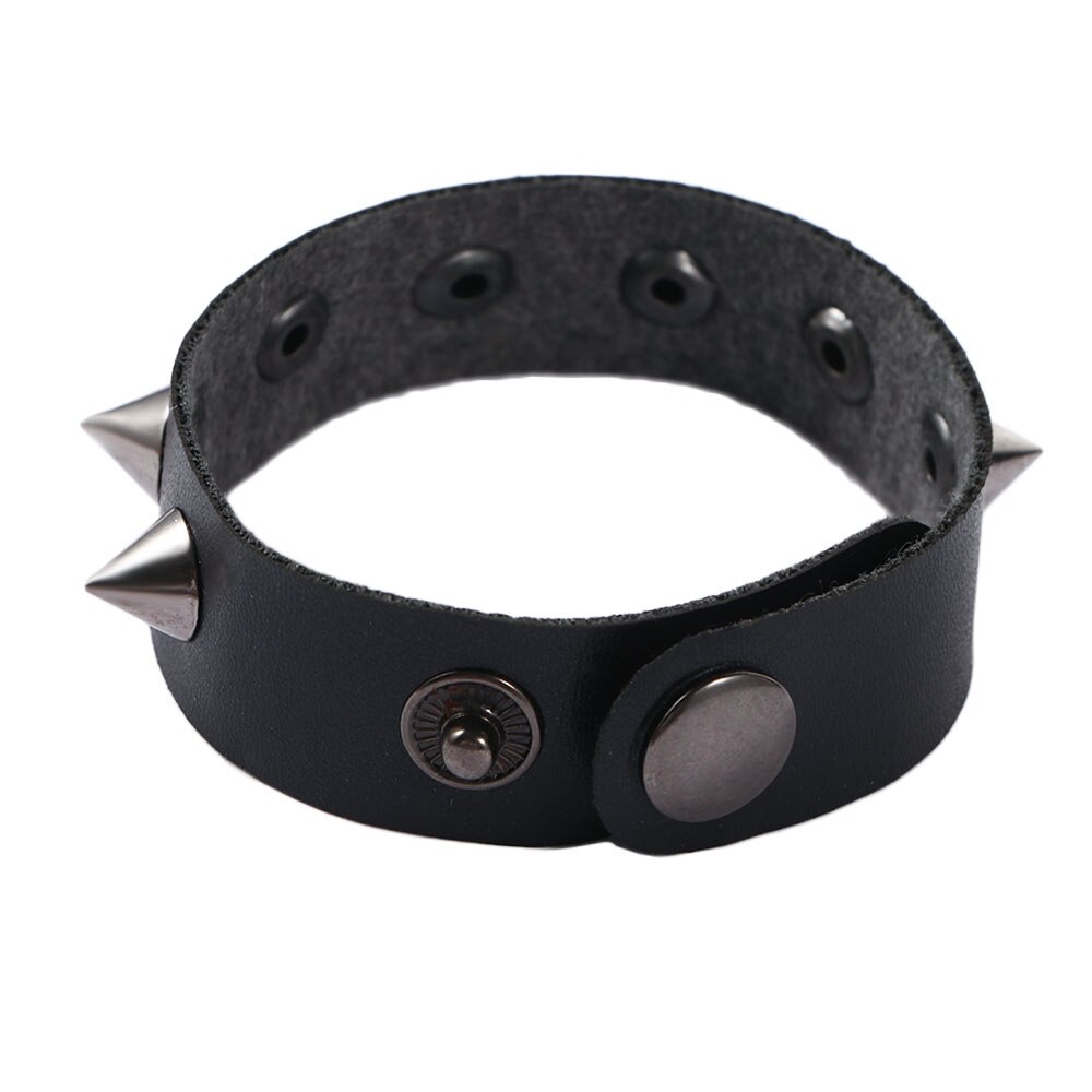 Unieke Spitse Armband Een Rij Spike Klinknagel Punk Gothic Rock Unisex Armbanden Voor Vrouwen Armbanden Sieraden Manchet Polsband