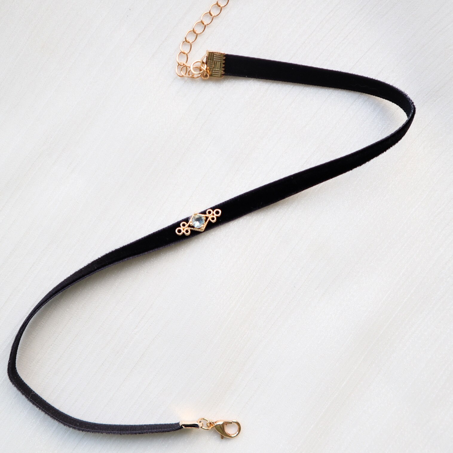 Harajuku strass cuore di pesca lettera collana girocollo nera per donna moda amore catena clavicola collana girocollo gioielli: T3