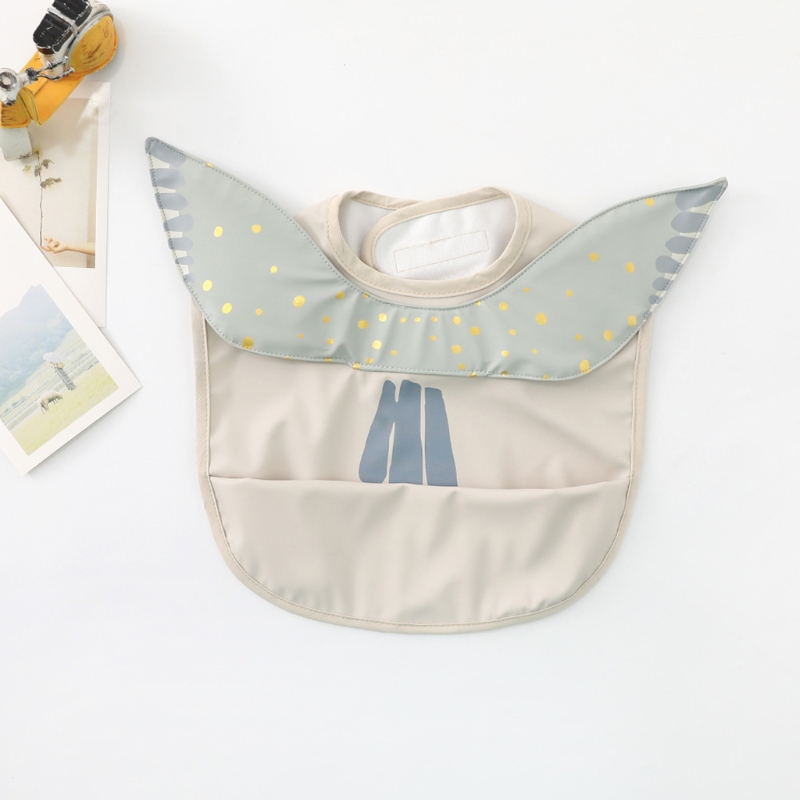 Zuigelingen Pu Leer Waterdicht Feeding Doek Baby Kwijlen Bib Burp Doek Met Pocket Tas Wasbaar Kinderen Tekening Schort