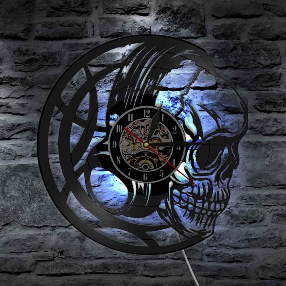 3D Watches Black Skull Head Wall Clock with LED Backlight Evil Skull Headphones 3D Lighted Sign Halloween Decorative
