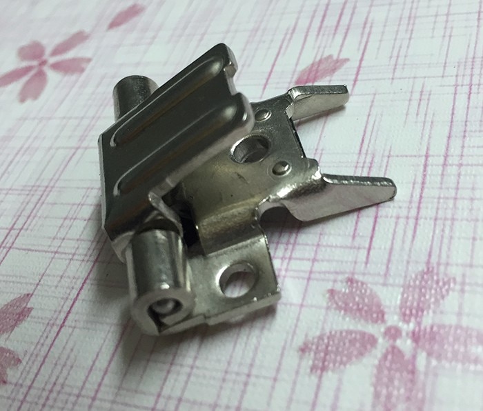 2pcs Pet clipper blade parts Replacement blade hinge