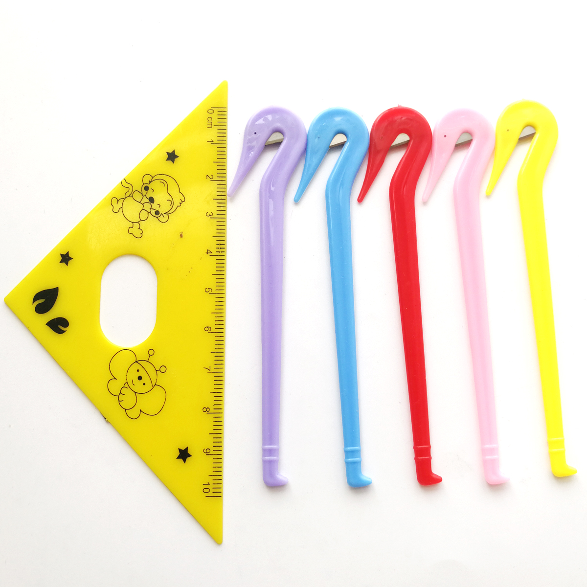 Cortador de goma de bandas para el cabello para niñas, herramienta de corte de bandas para la cabeza, removedor de corbatas, cuchillo de corte, herramienta de peinado de salón, 1 unidad