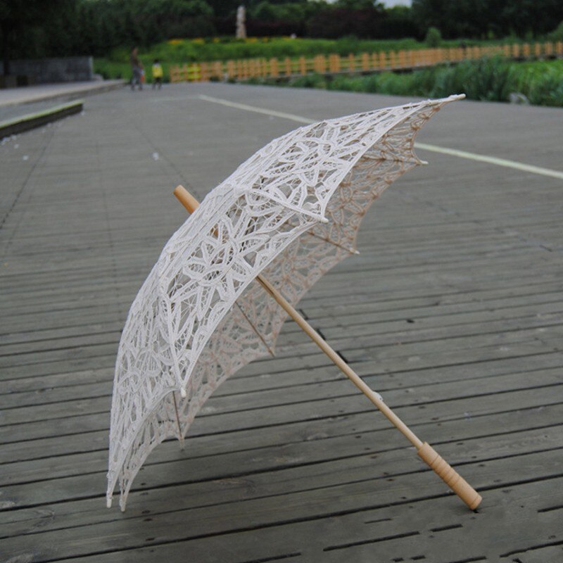 Parapluie victorien, fantastique, en dentelle, pour mariée et mariée