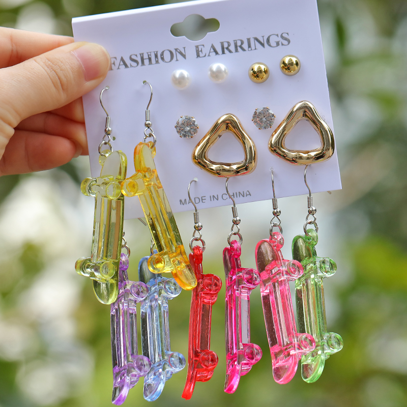 Boucles d'oreilles en forme d'animal et de dinosaure, 8 paires/ensemble, tendance, mignonnes, adaptées aux femmes, transparentes, ours, fleur, petites boucles d'oreilles, naissance amusante