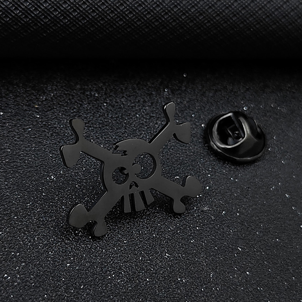 Broches de símbolo de calavera clásica para hombres, Pin de insignia de señal de peligro de acero inoxidable Punk, broche de Hip Hop, accesorios de de Rock: Chapado en platino