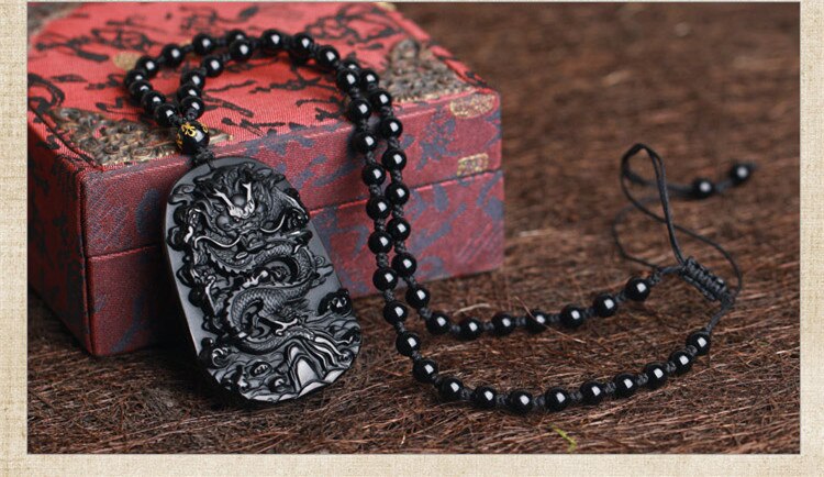 QIANXU Black Obsidian Dragon Ketting Hanger Jade Hanger Sieraden Fijne Sieraden: with Beads chain