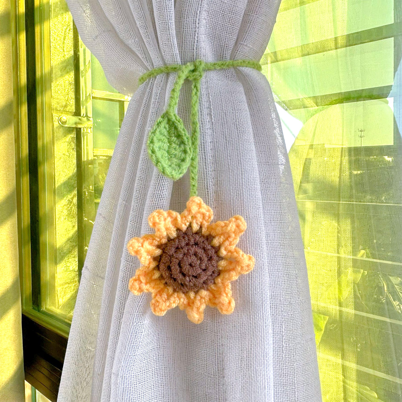 Marcapáginas hecho a mano, 4 estilos, flores de ganchillo, hecho a mano para amantes de los libros, profesores, correas de hebilla de cortina, 1 unidad