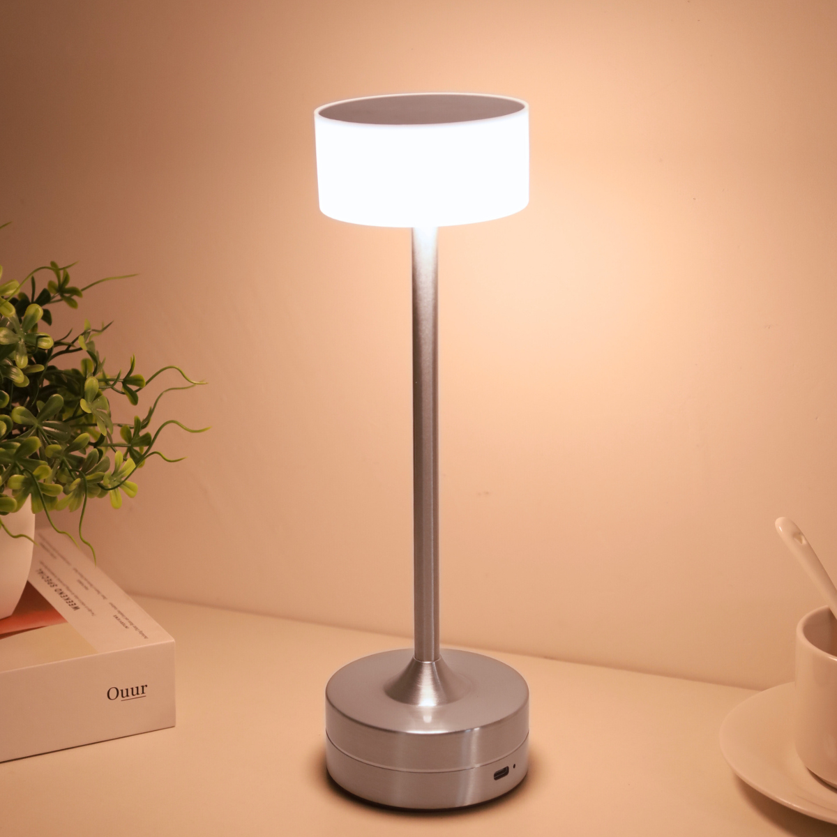 1pc enkle nordiske led-skrivebordslamper med unik form, berøringskontakt, genopladelig skrivebordslampe, tre justerbare lysfarver: Lysegrå