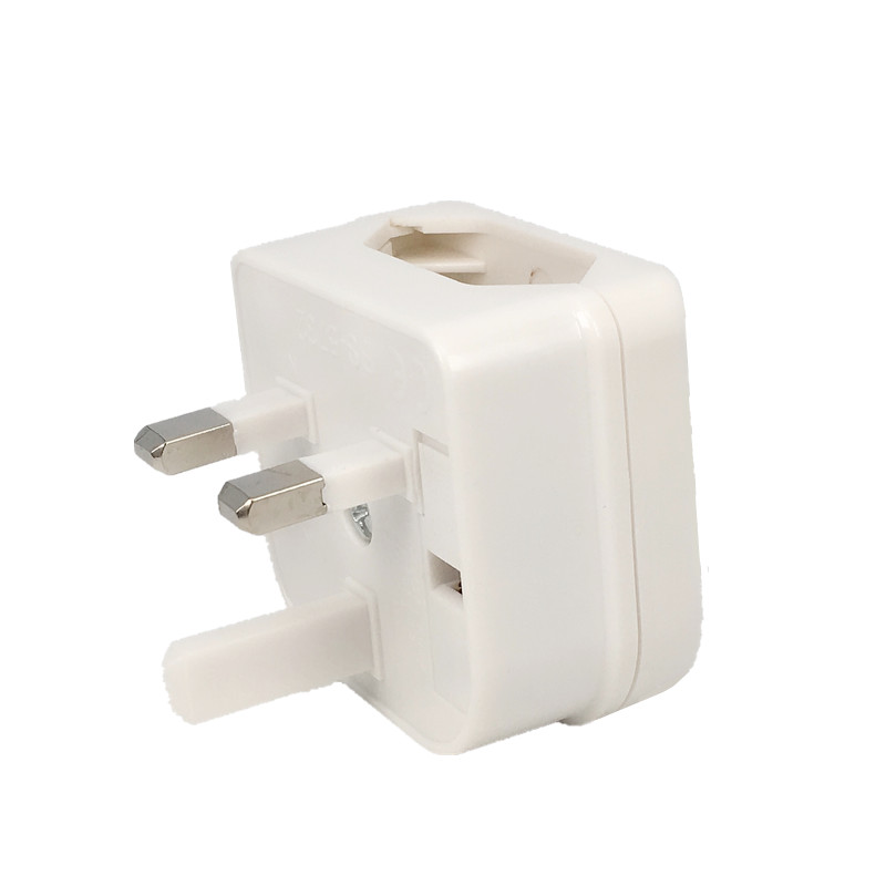 EU To UK SG Travel Adapter Type G Plug Adapter With Fuse European Euro To British Singapore Power Adapter AC Power Cord Outlet: WHITE