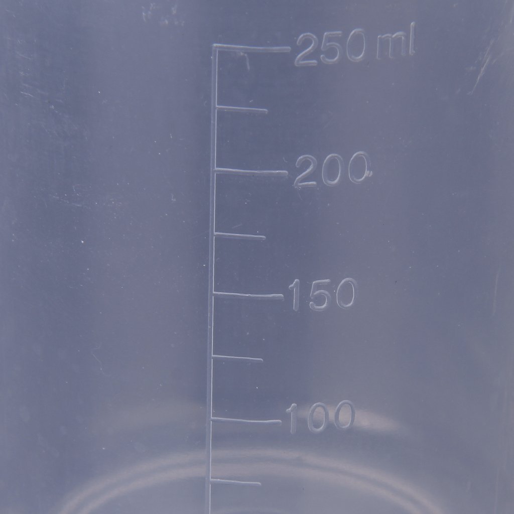 Affordable 250 ml transparent plastic measuring cup with handle