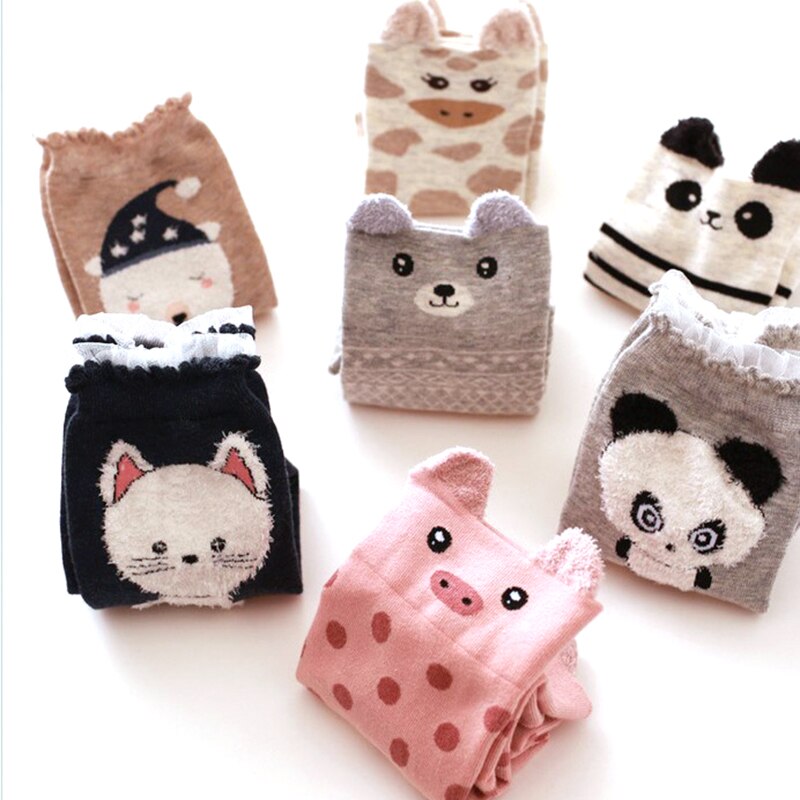 Neue Frauen Herbst Winter Nette 3d Ohren Karikatur Ebene Baumwolle Socken Für Frau Wandern Standard Chasractter Socken Sport