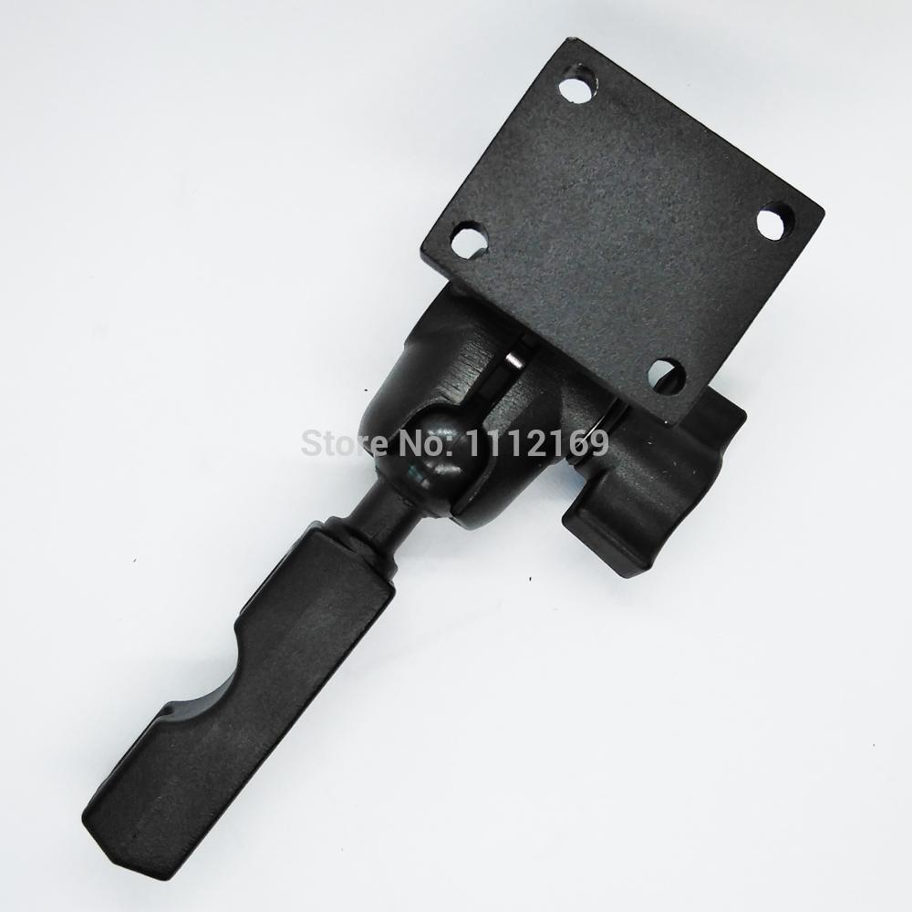 Motorcycle Handlebar Aluminum Alloy Bracket GPS Mount with Standard AMPs Hole Pattern and 6 CM Socket Arm for GPS Navigator