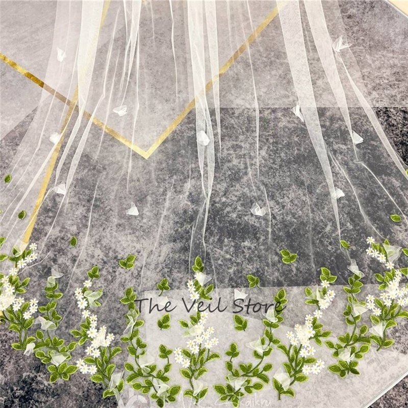 Lange Kathedraal Bloemen Bruids Bruiloft Sluiers Met Kam Tule Witte Ivoor Wilde Bloemen En Bladeren Groen Geel Appliques Luxe