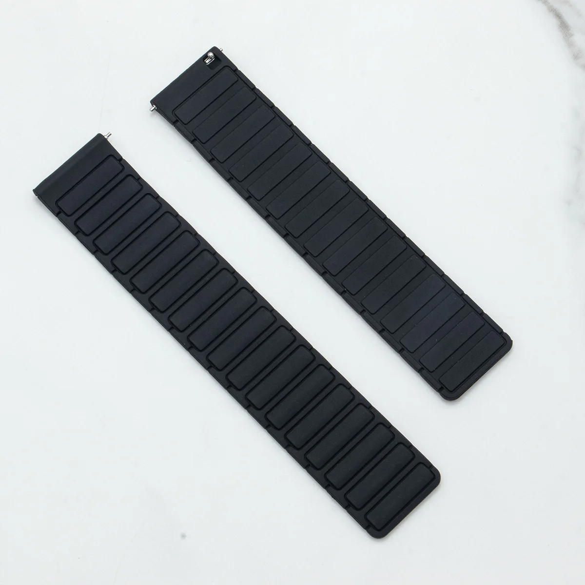 Bratara Magnetica din Silicon 20-22mm pentru Amazfit Bip, Active, GTR, GTS, Cheetah: Negru verde / 12mm