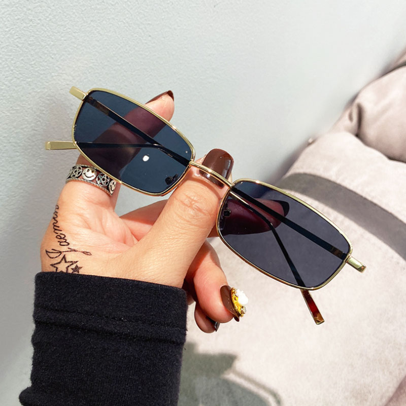 Nuevas gafas de sol rectangulares pequeñas Vintage para hombres y mujeres, gafas de sol cuadradas Punk a la , gafas de sol de con marco de Metal, gafas de conducción negras: Oro