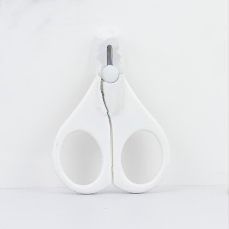 Newborn Baby Safety Nail Clippers Scissors Cutter Convenient Daily Baby Nail Shell Shear Manicure Tool Baby Nail Scissors Tool: Gray
