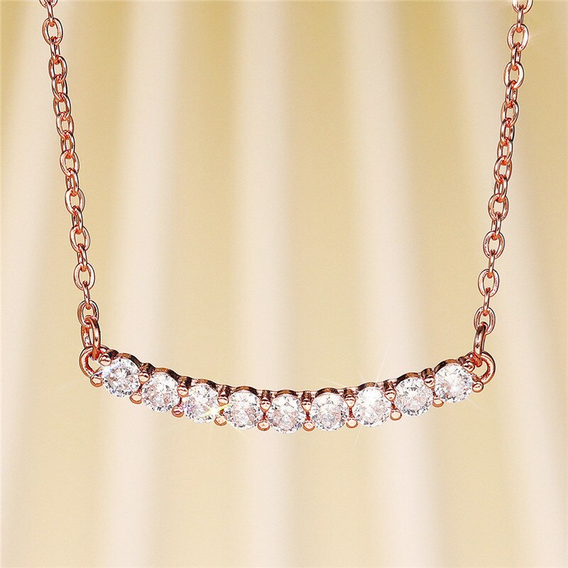 Huitan Tijdloze Stijl Vrouwen Ketting Eenvoudige Stijlvolle Hanger Shiny Zirconia Ketting Voor Party Verklaring Sieraden: XL113