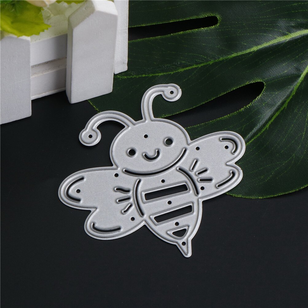 Cute Bee Metal Cutting Dies Stencils For Scrapbooking DIY Album Cards Making