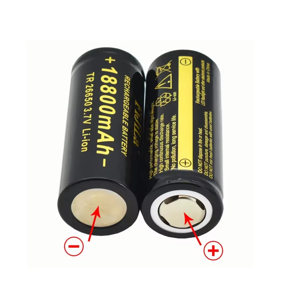 Batteria 26650 originale al 100% di alta qualità Batteria agli ioni di litio da 18800 mAh 3,7 V 50A per torcia LED 26650 + caricabatterie