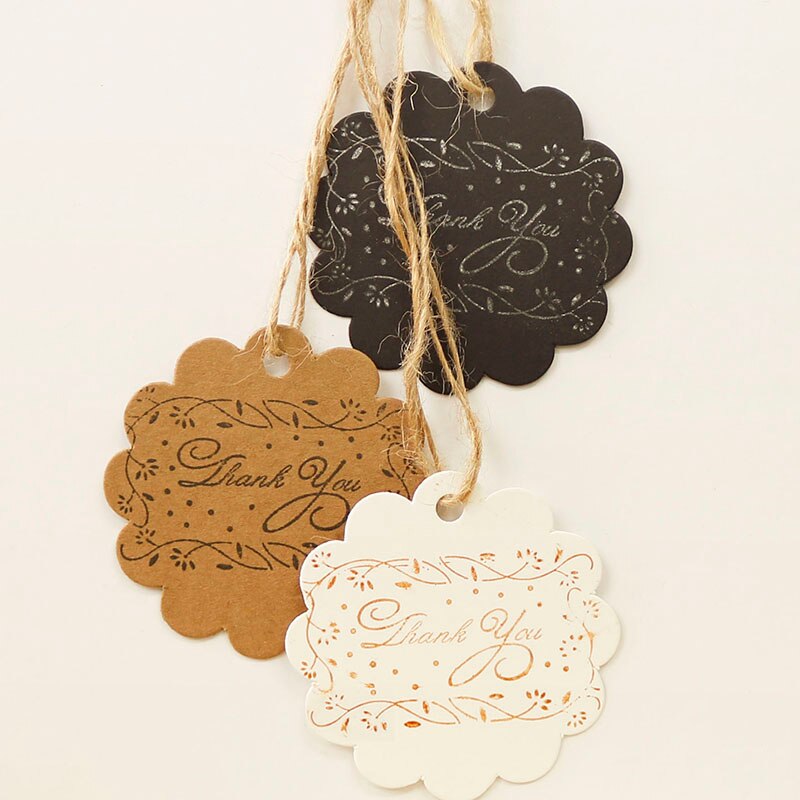 Étiquette en papier Kraft en forme de fleur, étiquette blanche et noire, vierge, à suspendre, pour vêtement, étiquette de prix, 100 pièces